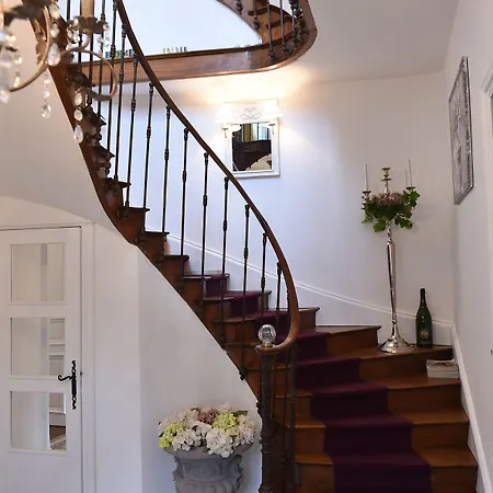 Oda ve Kahvaltı Des Glycines