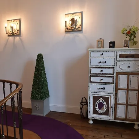 Des Glycines Bed & Breakfast