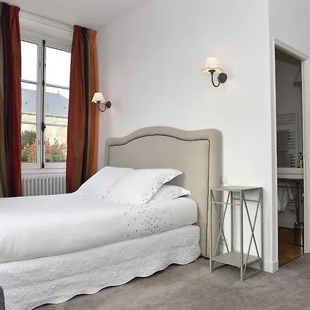 Oda ve Kahvaltı Des Glycines 3*